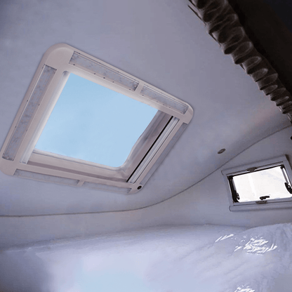 XL Caravan RV Skylight Roof Vent Hatch 700 x 500 mm Cut Out